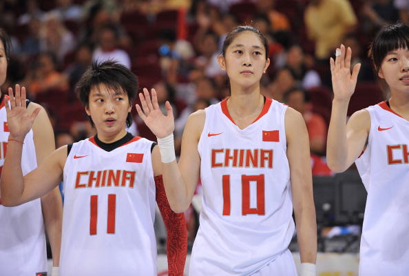 关于俄罗斯女篮击败尼日利亚队，夺小组第一的信息