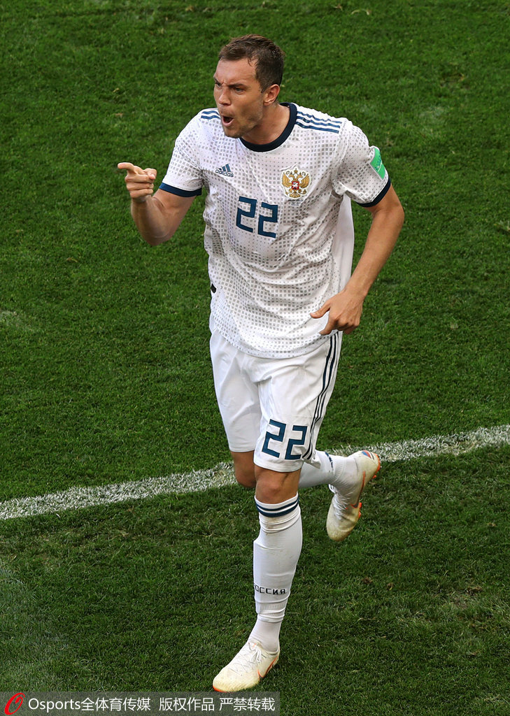 俄罗斯队豪取四连胜，绝地逆袭晋级