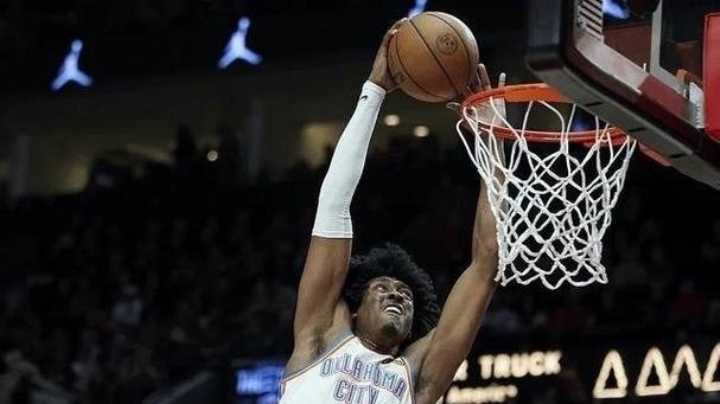 开云体育官方入口-NBA新秀崭露头角，实力获得认可