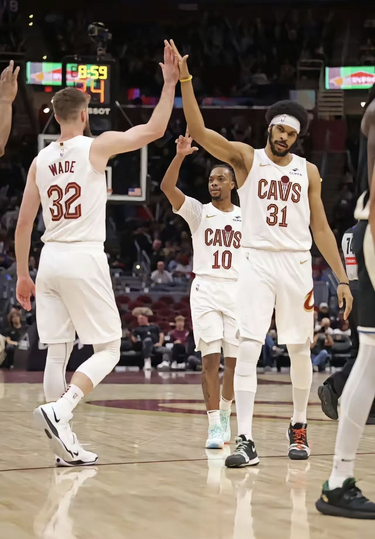 雄鹿再胜骑士，稳固前进