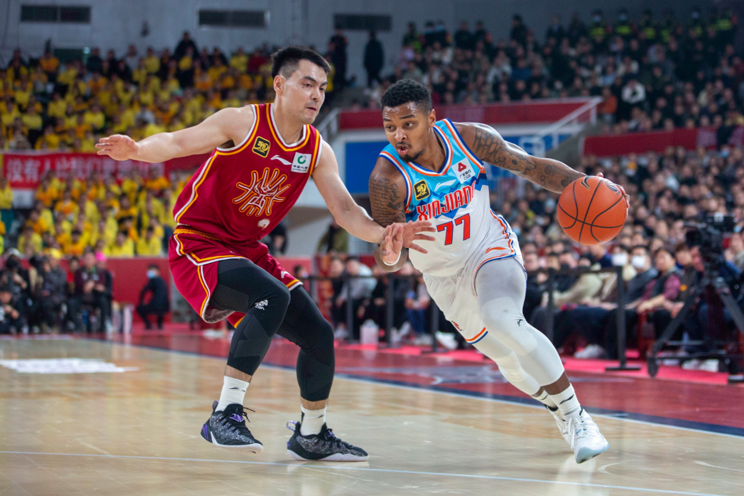 开云体育登录入口-新疆队惜败江苏，遭遇遗憾失利