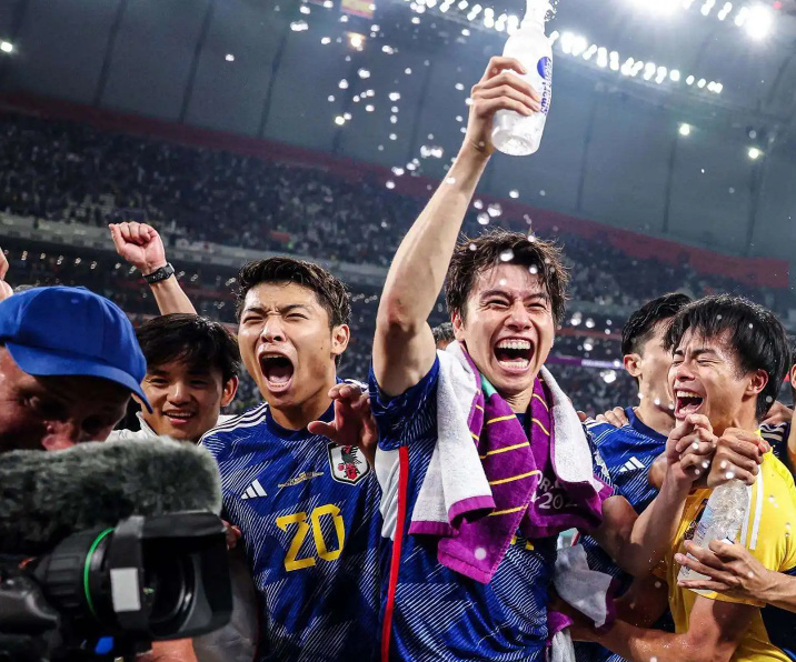 开云体育官网-包含沈阳东亚球迷狂欢，球队实力不俗的词条