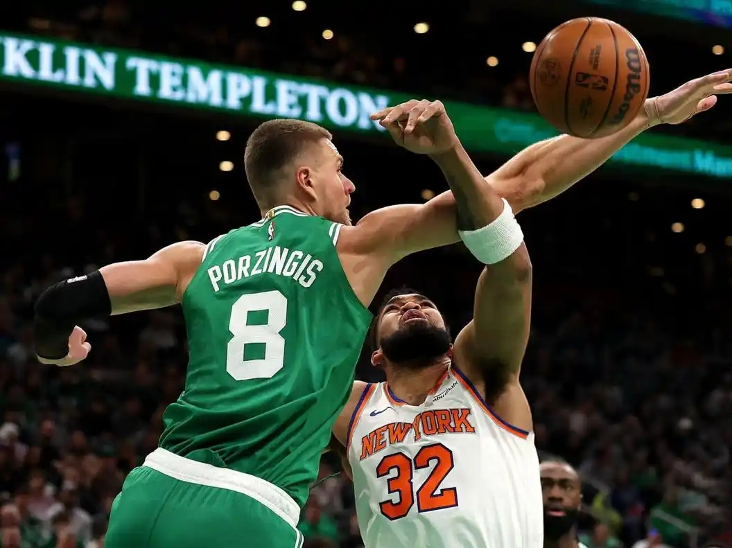 勇士豪取十一连胜，再胜尼克斯