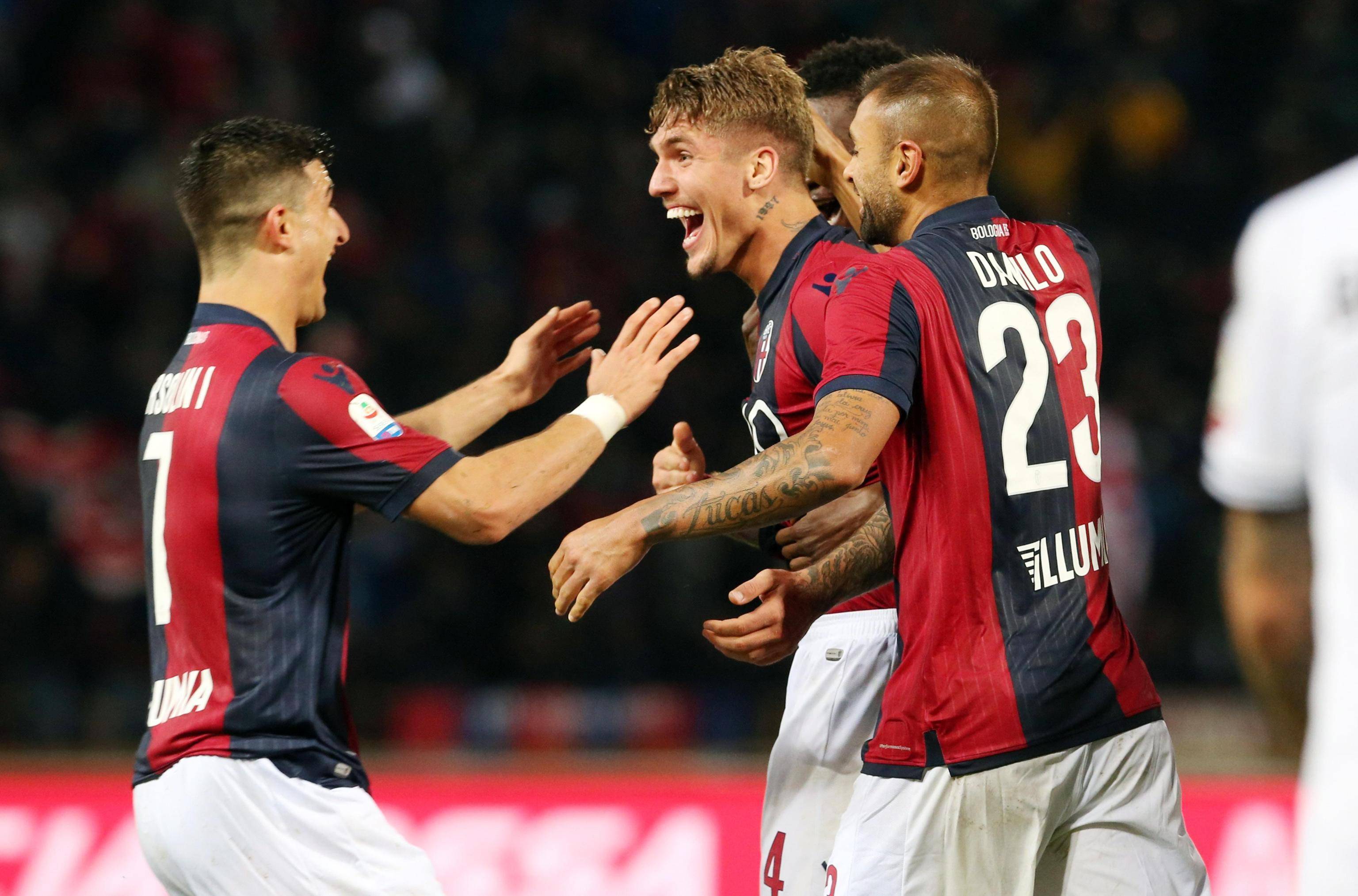 开云体育app-包含意甲球队争夺冠军荣耀，比赛燃情开战的词条